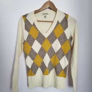Banana Republic Cream and Yellow Argyle V-Neck Sweater
